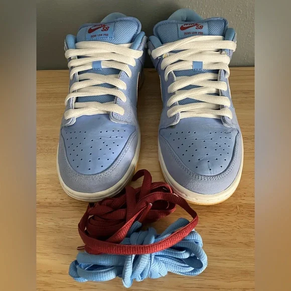 RARE Nike Dunk Low Premium SB Philadelphia Phillies Sneakers Philly Shoes - Picture 2 of 16